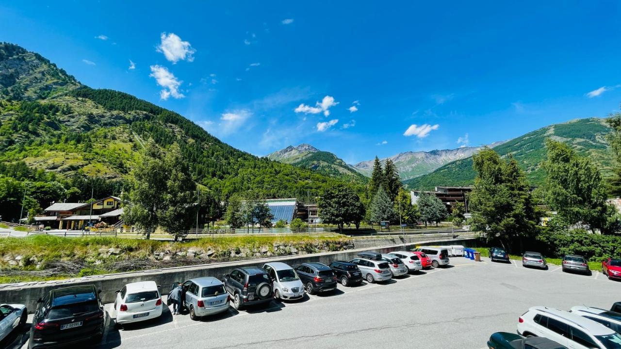 Appartamento Smith Roero - Affitti Brevi Italia Bardonecchia Exteriér fotografie